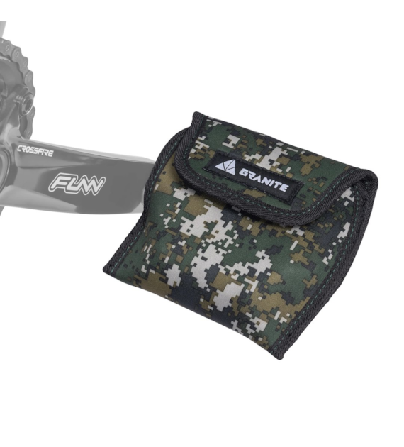 GRANITE ochraniacz na pedały PITA camo L