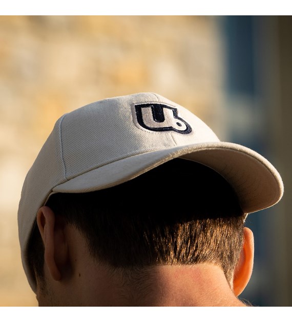 URGE czapka z daszkiem szara